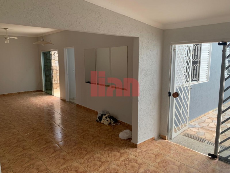Casa para alugar com 3 quartos, 108m² - Foto 11