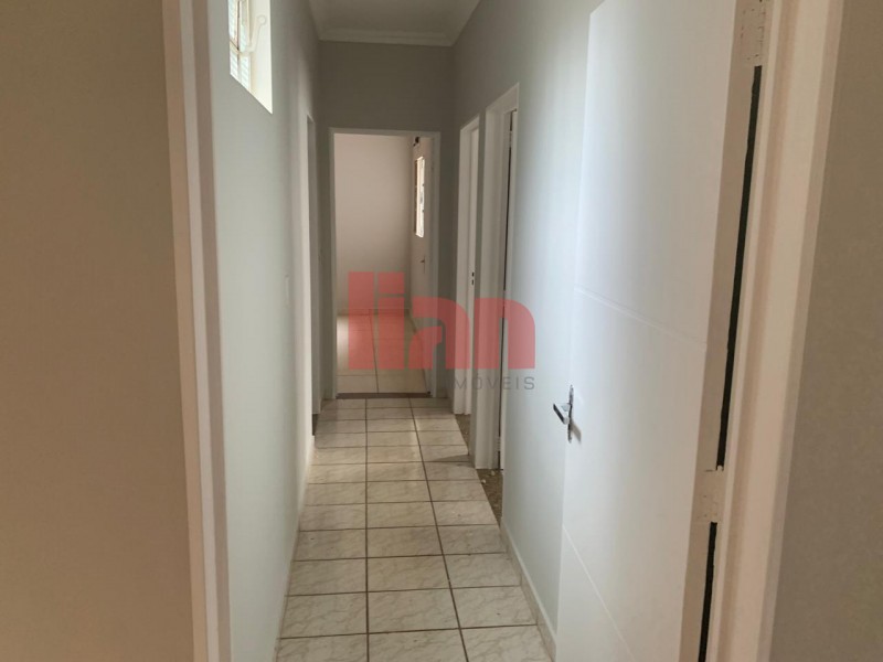 Casa para alugar com 3 quartos, 108m² - Foto 17