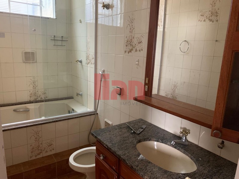 Casa para alugar com 3 quartos, 108m² - Foto 26